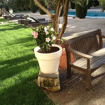 Domaine De La Fosse Bed & Breakfast Albaron Exterior photo